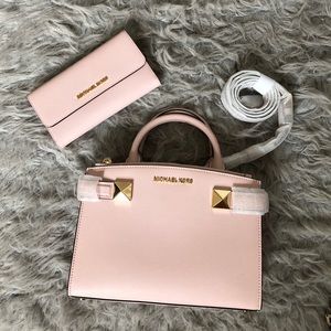 Michael Kors Karla Bag and wallet
